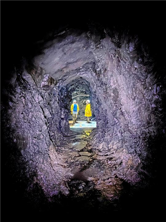 Einmalige Eindrücke: Bei den Touren unter Tage gibt es viel zu sehen. Foto: Sobotta