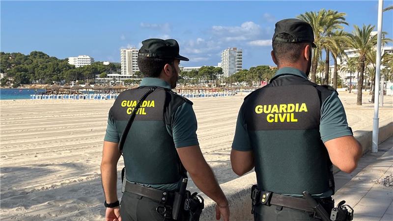 Einsatzkräfte der Polizeieinheit Guardia Civil konnten den Tod des Deutschen nicht verhindern. (Archivfoto)
