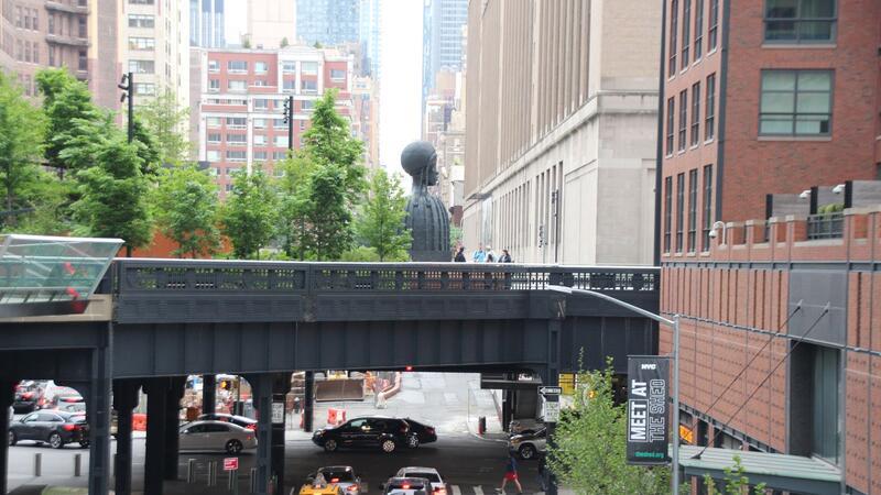 Einst eine vergammelte Hochbahntrasse ist die High Line längst ein blühender Park.