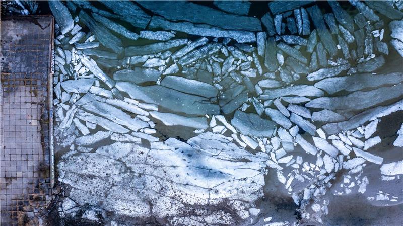 Eisschollen in der Wismarer Bucht