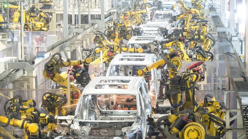 EU führt vorläufige Strafzölle auf E-Autos aus China ein Elektroautos aus China könnten bald mit zusätzlichen Zöllen belegt werden. (Archivbild)
