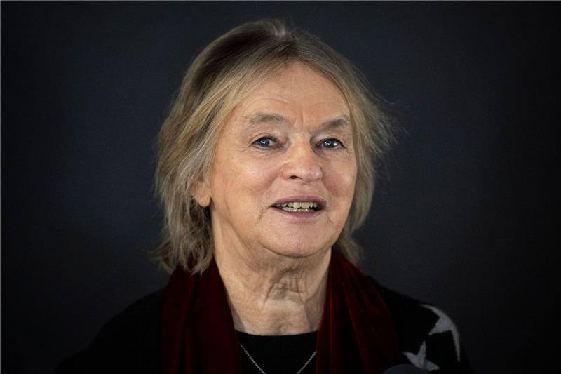 Elke Heidenreich ist gerne alt Elke Heidenreich steht dem Alter gelassen gegenüber.