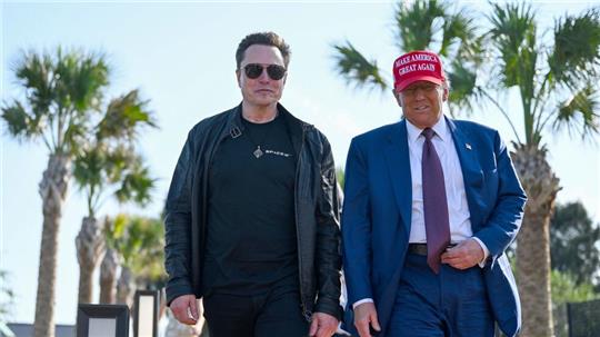 Elon Musk (l.) Seite an Seite mit dem künftigen US-Präsident Donald Trump: Wie lange hält der Schulterschluss der eitlen Machtmenschen?