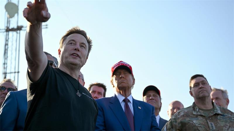 Elon Musk soll die Einschränkungen veranlasst und darüber auch mit Donald Trump gesprochen haben. (Archivbild)