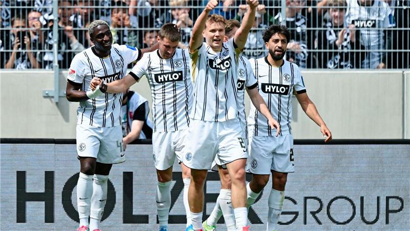 Elversberg feiert einen deutlichen Sieg gegen Elversberg.