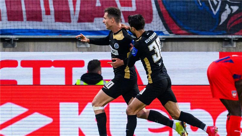 2:2 im Hinspiel: Krimi zwischen Heidenheim und Elversberg Elversberger Jubel: Fisnik Asllani (l.) traf zum 2:0 für die Gäste.
