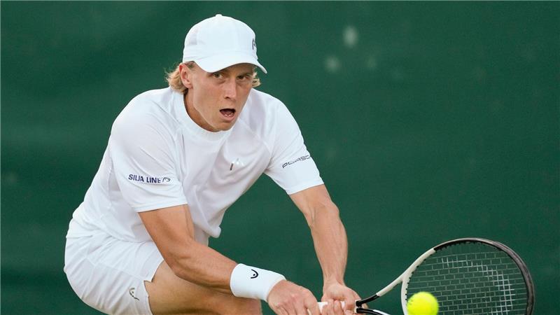 Finnischer ATP-Profi Ruusuvuori berichtet von Panikattacken Emil Ruusuvuori schlug Topspieler wie Alexander Zverev - dann zog er sich über Monate von der Tour zurück. (Archivbild)