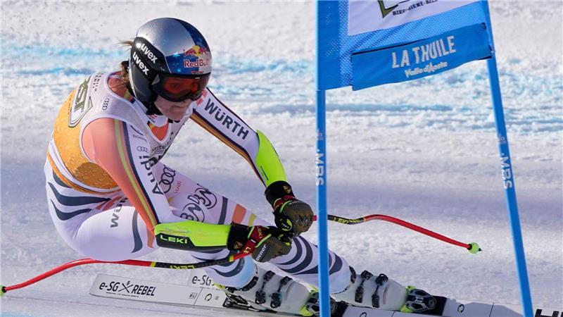 Zweiter Weltcup-Sieg: Ski-Ass Aicher jubelt in La Thuile Emma Aicher düste im Super-G in La Thuile zu ihrem zweiten Weltcup-Sieg.