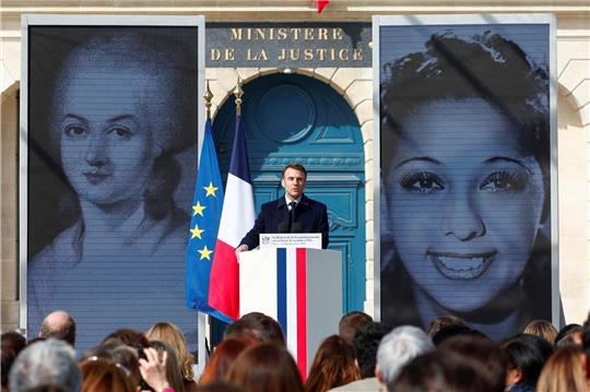 Emmanuel Macron während seiner Rede zur Verankerung des Rechts auf Abtreibung in der französischen Verfassung in Paris.