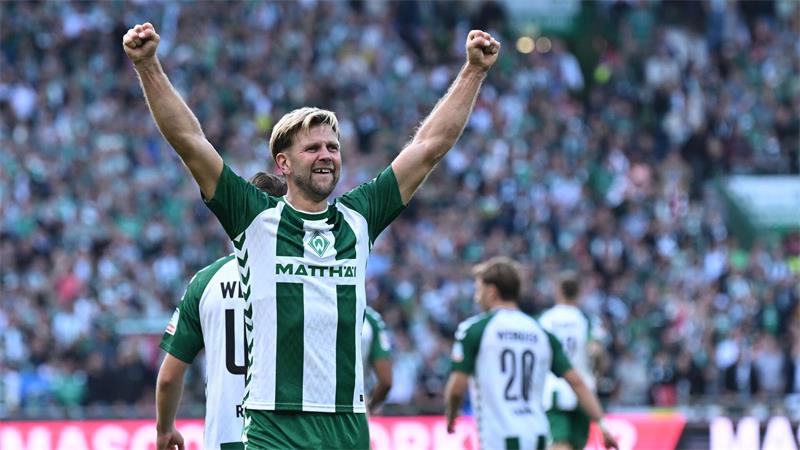 Emotionaler Jubel bei Werder-Stürmer Niclas Füllkrug nach seinem Treffer gegen RB Leipzig.