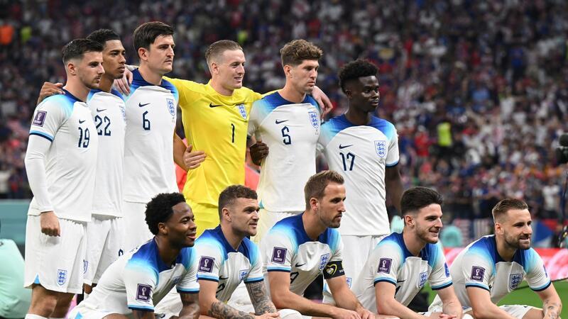 Ein „Gentleman“ und junge Wilde: Englands EM-Säulen Englands Nationalteam trifft zum EM-Start auf Serbien.