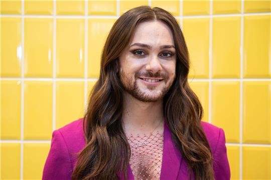 Entertainer Riccardo Simonetti (30) hat sich verlobt.
