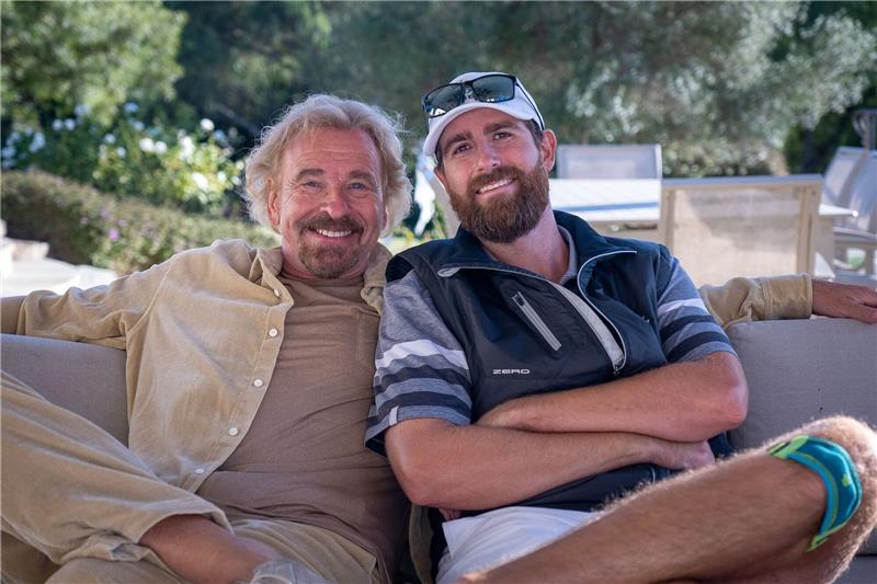 Roman Gottschalk über Thomas: Wollte immer zugänglich sein Entertainer Thomas Gottschalk (l) und sein Sohn Roman Gottschalk in der ersten Folge.
