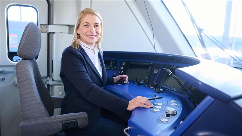 Evelyn Palla soll erste Bahnchefin werden Entscheidung über neue Bahnspitze gefallen