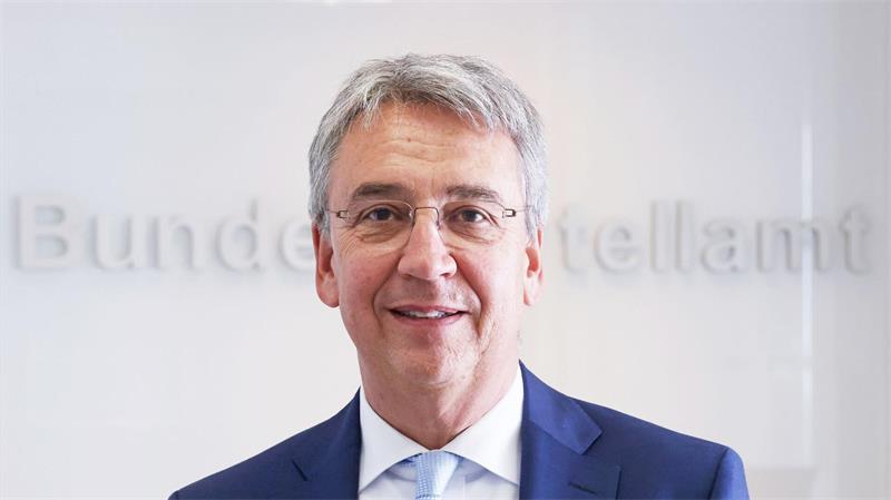 Kartellamt: Tankrabatt kam nicht ganz beim Verbraucher an Er schaut der Mineralölbranche auf die Finger: Kartellamtschef Andreas Mundt. (Archivbild)