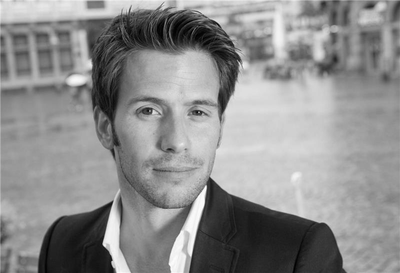 Schauspieler Christian Oliver bei Flugzeugunfall gestorben Er spielte an der Seite von Stars wie Cate Blanchett, George Clooney und Tom Cruise: Christian Oliver.