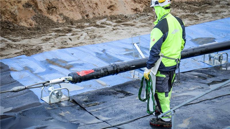 Erdkabel sollten die Akzeptanz in der Bevölkerung für den Netzausbau erhöhen. (Archivbild)
