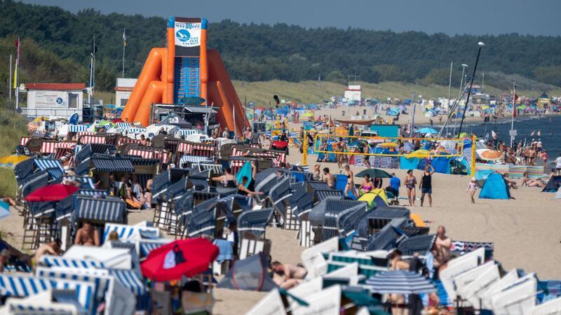 Umfrage: Die meisten Urlauber kommen gut erholt zurück Erholung am Strand