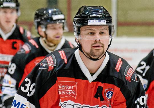 Erik Pipp erlebt bei den Harzer Falken nach einer jahrelangen Etappe als Spieler eine kurze Zeit als sportlicher Leiter.