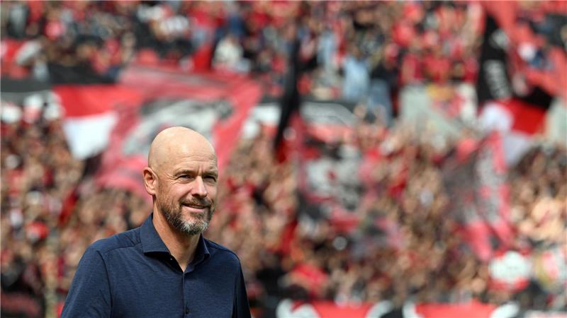 Bundesliga-Debüt von ten Hag für Leverkusen missglückt Erik ten Hag gab sein Bundesliga-Debüt.