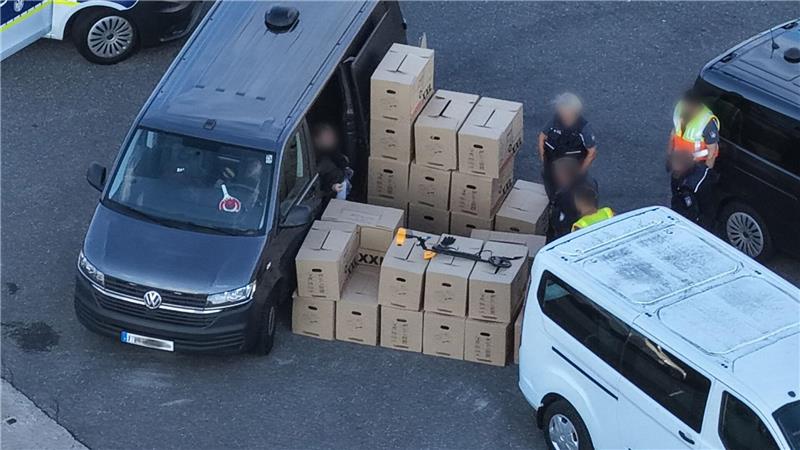 Mehr als 400 Kilo Kokain im Hamburger Hafen entdeckt Ermittler haben im Hamburger Hafen mehr als 400 Kilogramm Kokain gefunden.