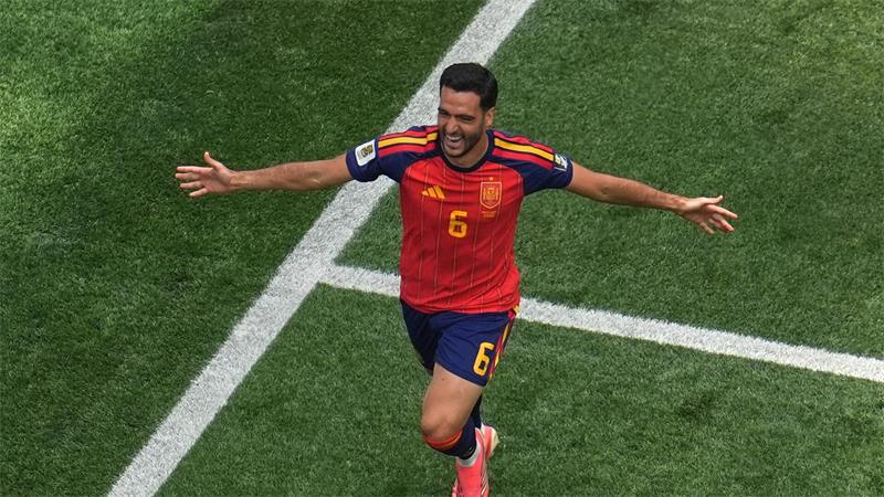 Erneut Spaniens Matchwinner: Mikel Merino.