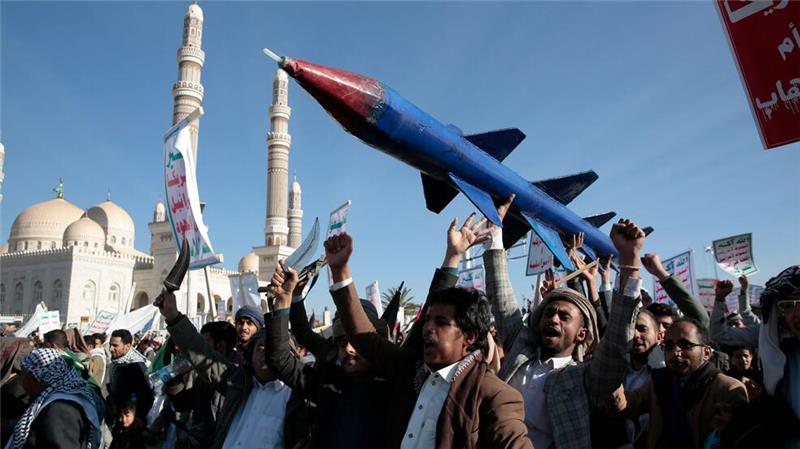 Scharfe Warnung Israels an Huthi - Neuer Raketenbeschuss Erneut feuern die Huthi im Jemen eine Rakete auf Israel ab. (Archivbild)