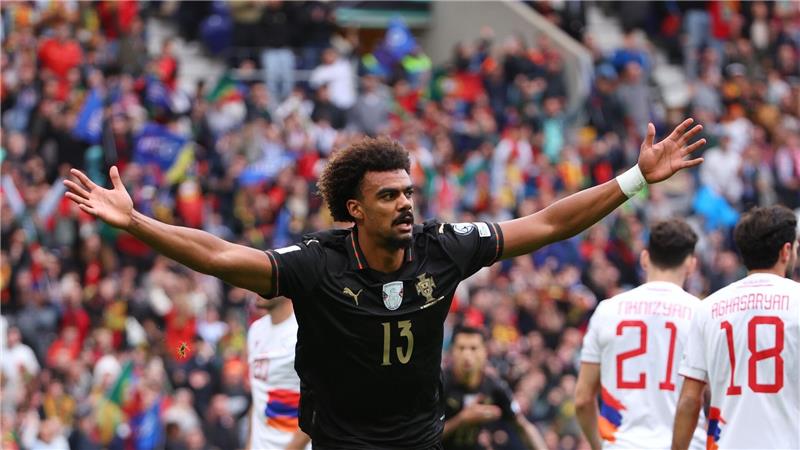 Haaland schießt Norwegen in Italien zur WM - Portugal-Gala Eröffnete den Torreigen: Portugals Renato Veiga.