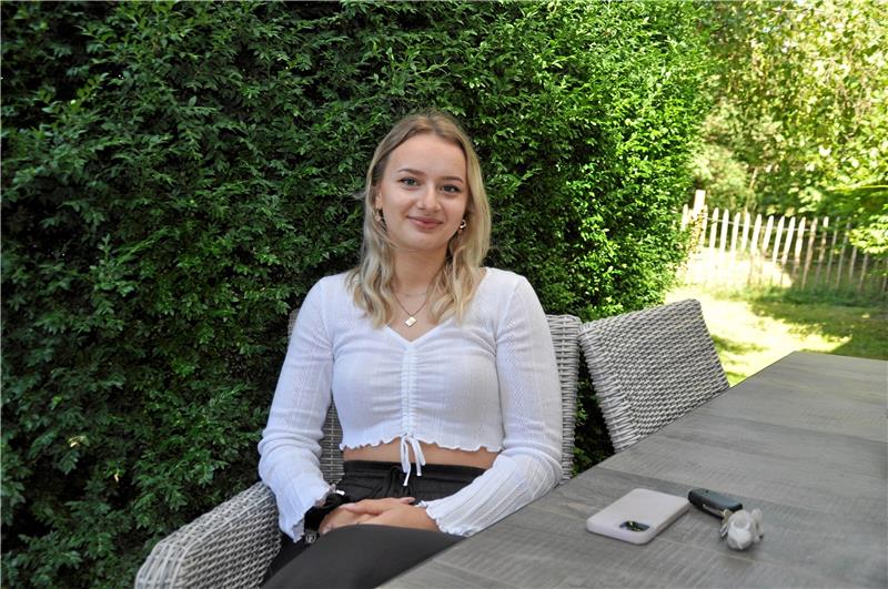 Eine Pflegeausbildung nach Goslarer Traumabitur Erst die Ausbildung in der Pflege, später liebend gern ein Studium der Medizin: Isabel Gunder gibt unumwunden zu, dass sie es im „Hotel Mama“ noch drei wunderbare Jahre aushalten könnte. Foto: Heine