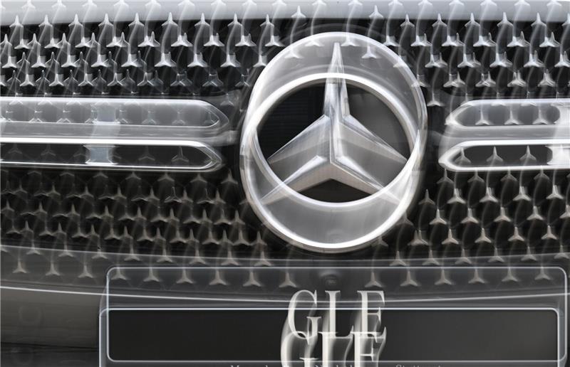 Mercedes-Benz ruft weltweit rund 261.000 SUVs zurück Erst in der vergangenen Woche hatte das KBA einen Mercedes-Rückruf veröffentlicht.