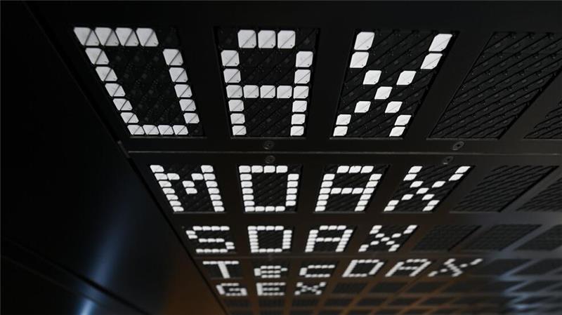 Dax überspringt erstmals Marke von 22.000 Punkten Erst vor kurzem war der Dax über die Marke von 21.000 Zählern gestiegen, nun wird der nächste Rekord geknackt. (Symbolbild)