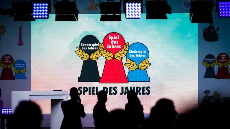 „Sky Team“ zum „Spiel des Jahres“ gekürt Erstmals gewinnt ein Zweier-Spiel die renommierte Auszeichnung.