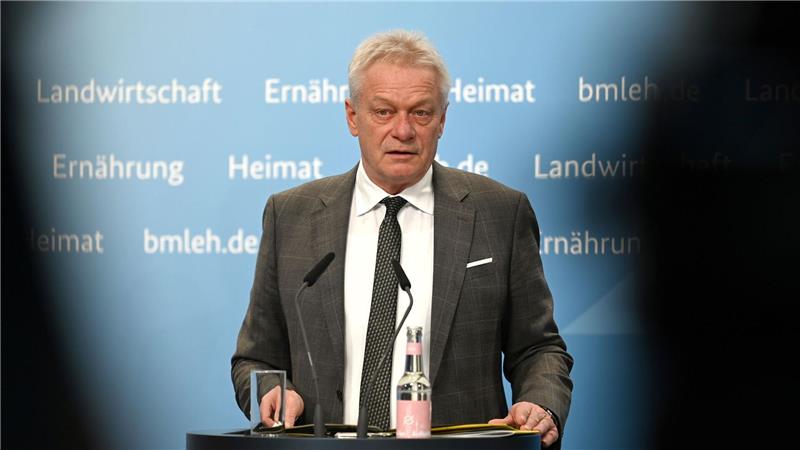 Preise und Transparenz: So essen die Deutschen Erstmals stellt Bundesminister Alois Rainer einen Zehn-Jahres-Trend vor.