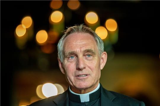 Erzbischof Georg Gänswein hat ein Buch veröffentlicht.