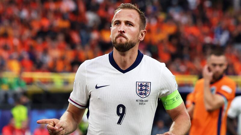 „Unglaubliches Gefühl“: Watkins schießt England ins Finale Erzielte per Elfmeter das zwischenzeitliche 1:1: Englands Kapitän Harry Kane.