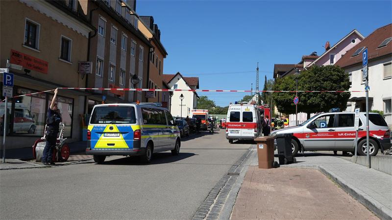 Entwarnung nach Sprengstoffverdacht in Mittelfranken Es gab größere Absperrungen.