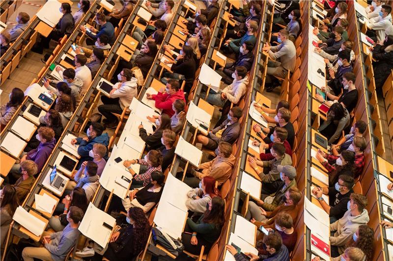 Mehr Studienanfänger durch ausländische Studierende Es gibt wieder mehr Studienanfänger in Deutschland.