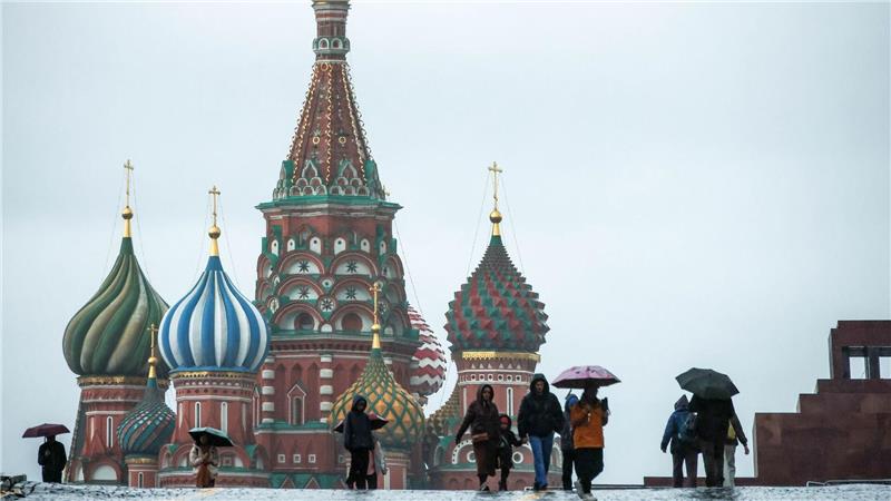 Es regnet in Moskau.