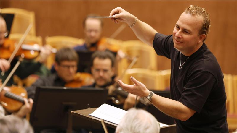 Es sei ein Herzenswunsch von ihm gewesen, dass ein Stück von Price beim Neujahrskonzert in Wien gespielt werde, sagte der 50-Jährige.