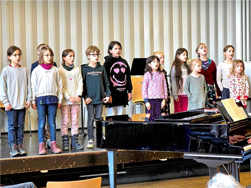 Zum Telemann-Geburtstag gibt es in Clausthal eine Riesen-Torte Es tritt unter anderem der Kinderchor auf. Foto: Weiss