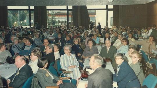 Es war einmal: 1984 füllt das Schreiberhauer Heimattreffen noch ganze Säle.