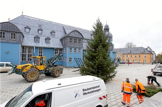 Es weihnachtet vor der Clausthaler Marktkirche.