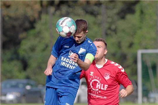 Es wird auch eine Kopfsache: Auf Justin Rimbach (l.) und die FG Vienenburg/Wiedelah wartet ein anstrengendes Saisonfinale. Foto: Gietemann