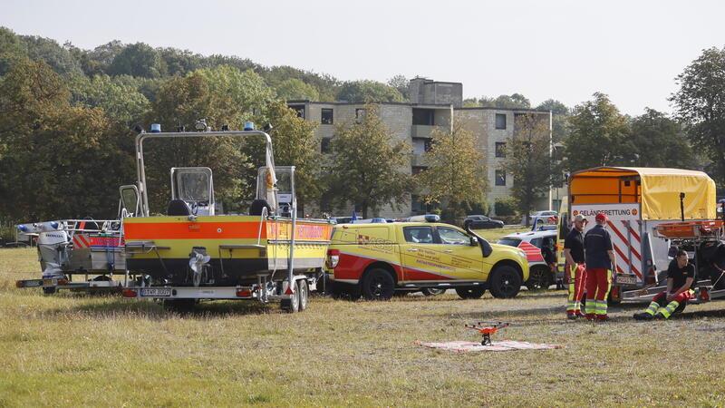 Etwa 80 Fahrzeuge kommen bei der Übung zum Einsatz – darunter auch Boote für die Okertalsperre.