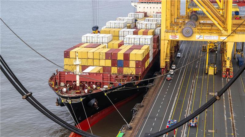 Europas größte Volkswirtschaft wird nach Einschätzung von Volkswirten im laufenden Jahr allenfalls minimal wachsen. (Symbolbild)