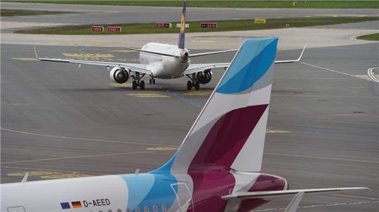 Eurowings ist der größte Anbieter in Hamburg. 