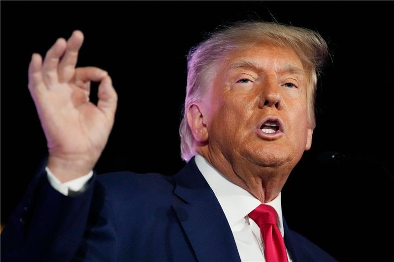 Verleumdungsklage: Rückschlag für Ex-Präsident Trump Ex-Präsident Donald Trump bei einer Wahlkampfveranstaltung in Las Vegas.