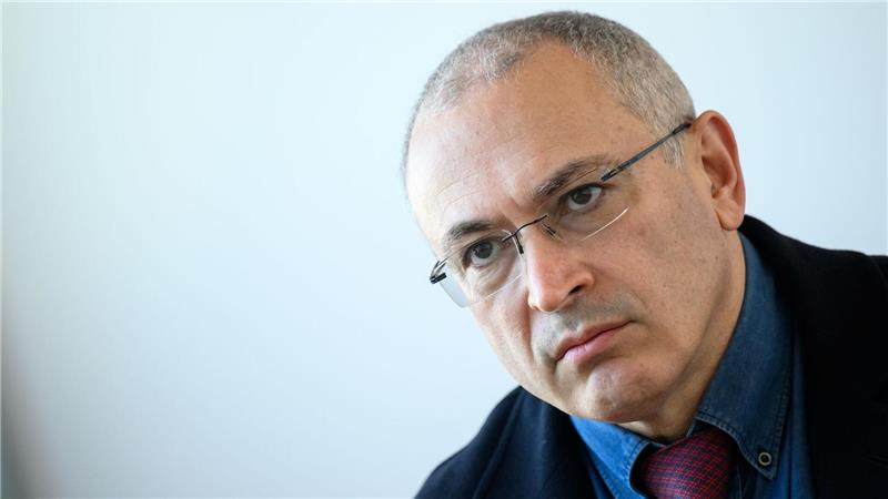 Gericht: Russland muss Yukos-Aktionären 50 Milliarden zahlen Ex-Yukos-Chef Chodorkowski: Russland muss den ehemaligen Aktionären eine Entschädigung von mehr als 50 Milliarden Dollar zahlen. (Archivbild)