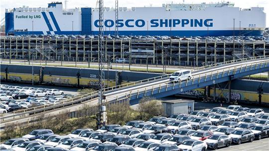 Exportgut Auto - in die USA sind deutlich weniger Fahrzeuge geliefert worden. (Archivbild)