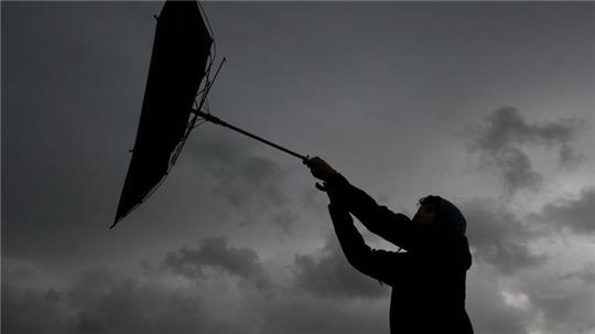 Extremes Wetter beeinflusst unser Leben. Foto: Karl-Josef Hildenbrand/dpa/dpa-tmn